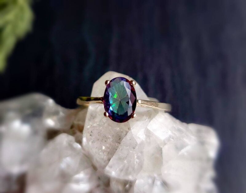 Pierre Alexandrite Naturelle Multicolore - 40,65 Carats, Taille Ovale, Changement De Couleur, Provenance Brésil/Inde