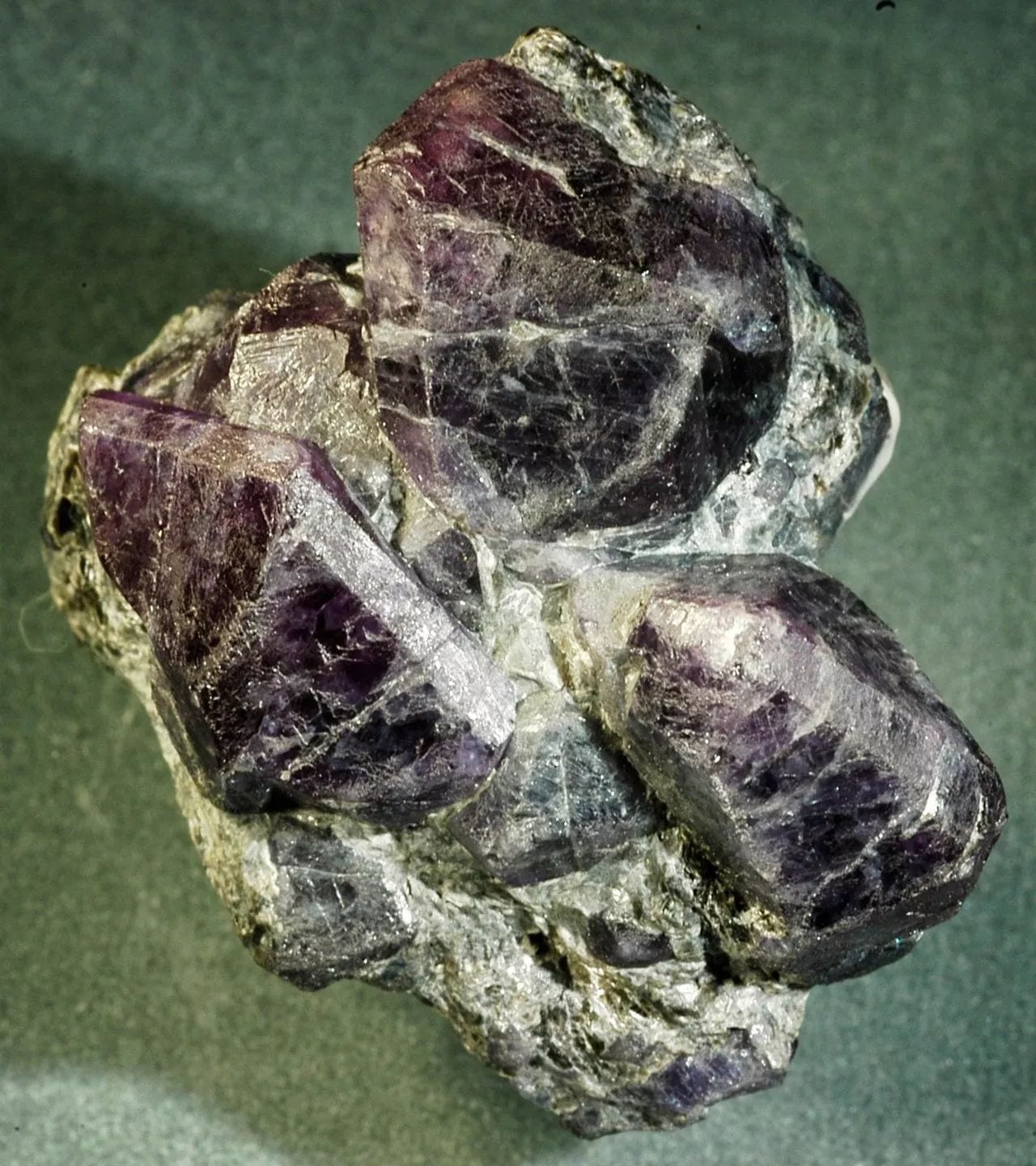 June Birthstone: 10 minutes to know everything! 13 june birthstone June Birthstone: 10 minutes to know everything! 13 june birthstone