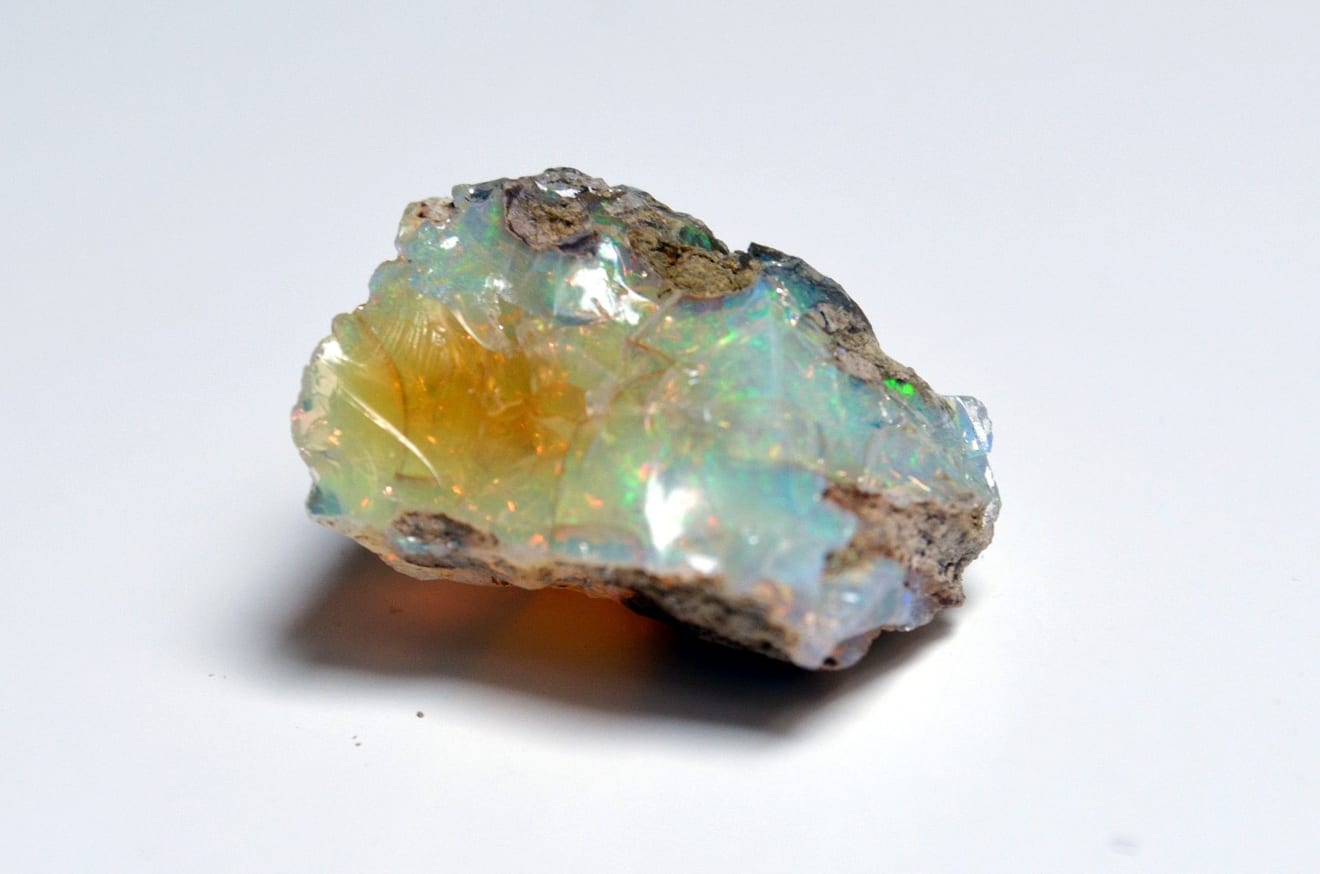 Pierre de naissance octobre- opale et tourmaline : Pourquoi nous les aimons et vous devriez les aimer aussi ! 11 opal 757153 1920 1 2