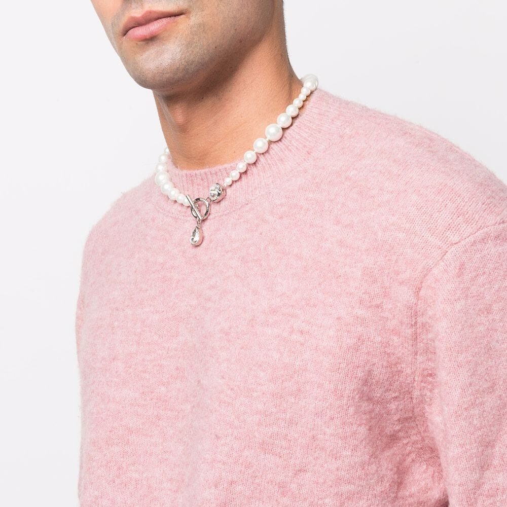 Pearl Necklaces (Not That Kind) Are Quickly Becoming the Must-Have  Accessory for Men in 2020