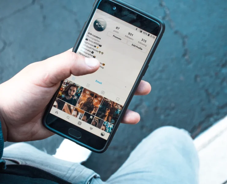 erik lucatero UrhMJ6kfKlo unsplash