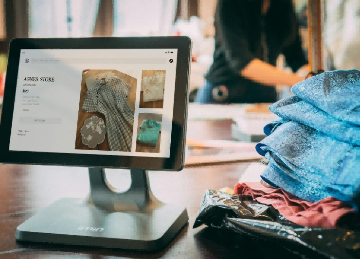 Buttoned Up: Tech Tools Every Fashion Store Needs 7 11 3