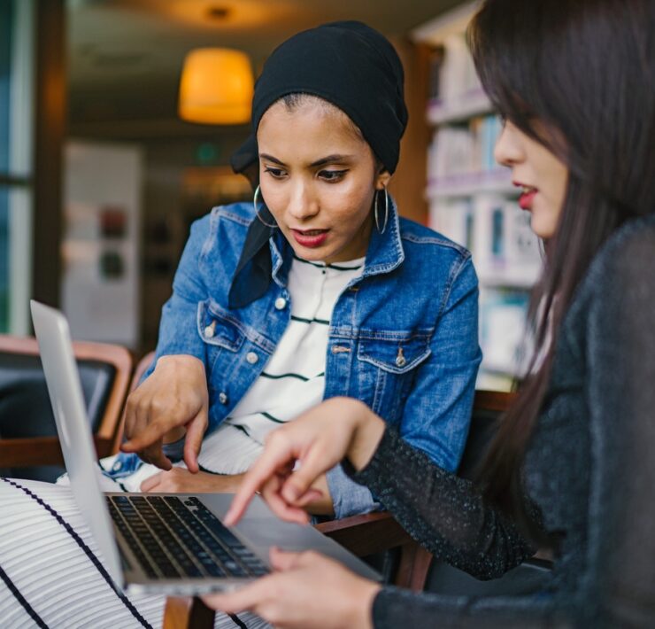 pexels mentatdgt 1569076